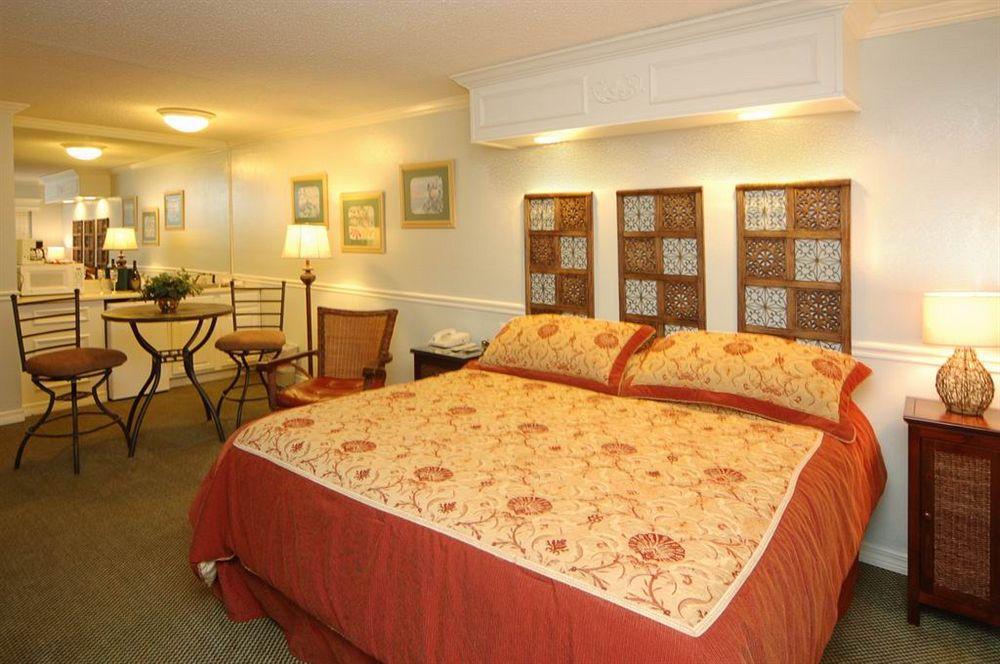 Edgewater Inn - Biloxi Beach Екстериор снимка