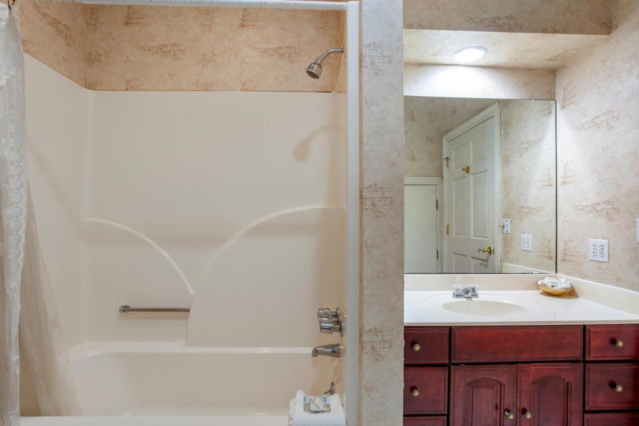 Edgewater Inn - Biloxi Beach Екстериор снимка